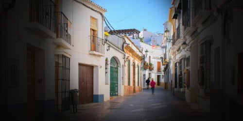 Street view of Assil Gaur Eye Institute in a charming old town area.