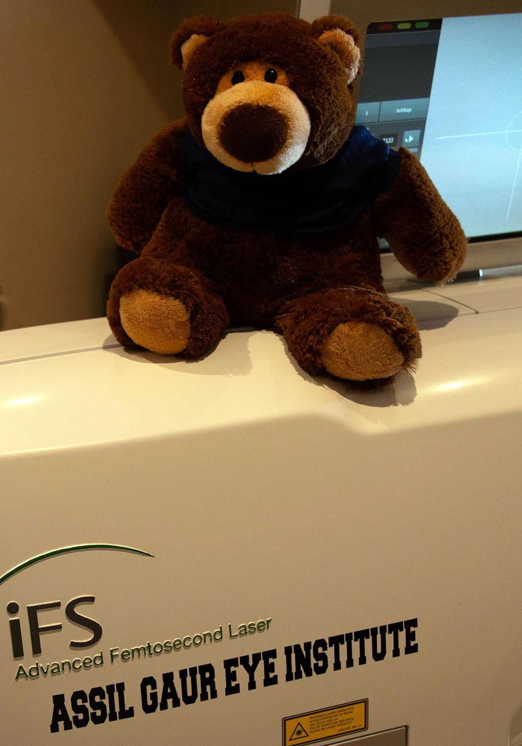 teddy-bear-ifs-femtosecond-laser-assil-gaur-eye-institute-beverly-hills-lasik-los-angeles.jpg